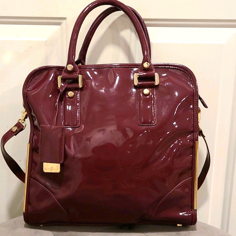 Plum and gold patten leather purse by Ivanka Trump - Picture 1 of 9